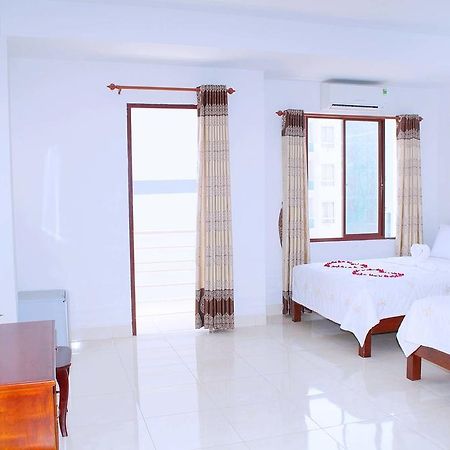 Phuong Hoa Nha Trang Hotel Esterno foto