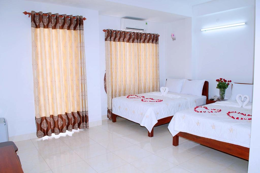 Phuong Hoa Nha Trang Hotel Esterno foto
