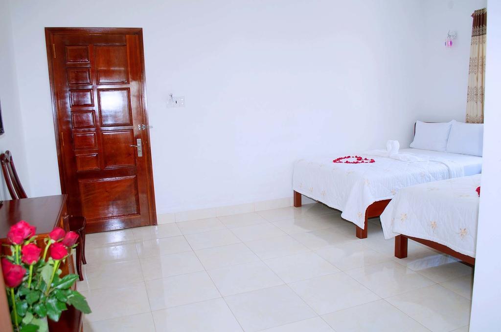 Phuong Hoa Nha Trang Hotel Esterno foto